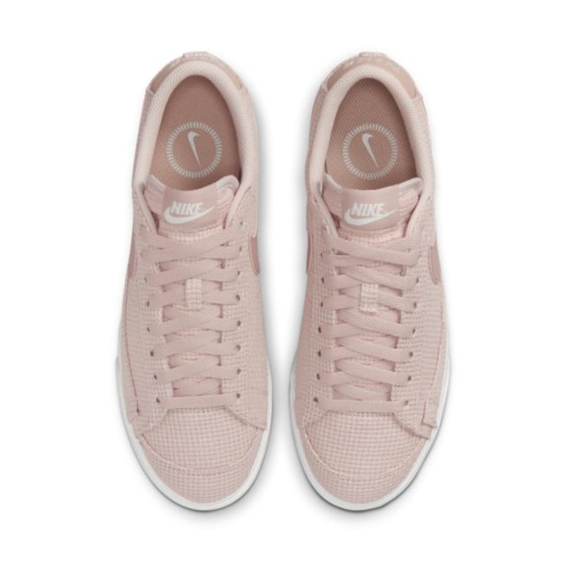 Nike Blazer Low Platform DN0744-600 02