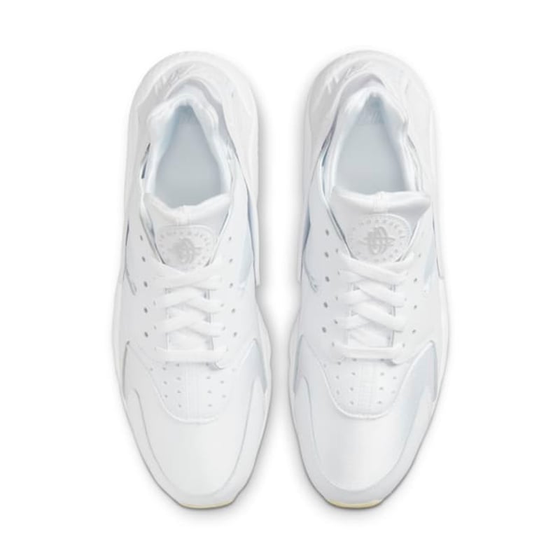 Nike Air Huarache DR9883-100 04