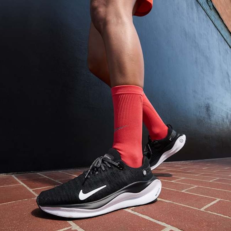 Nike InfinityRN 4 DR2670-001 02