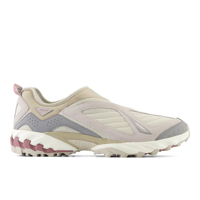 New Balance 610S