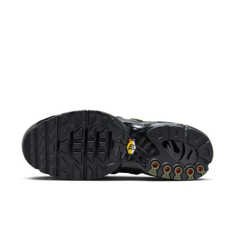 Nike Air Max Plus Utility FJ4232-200 02