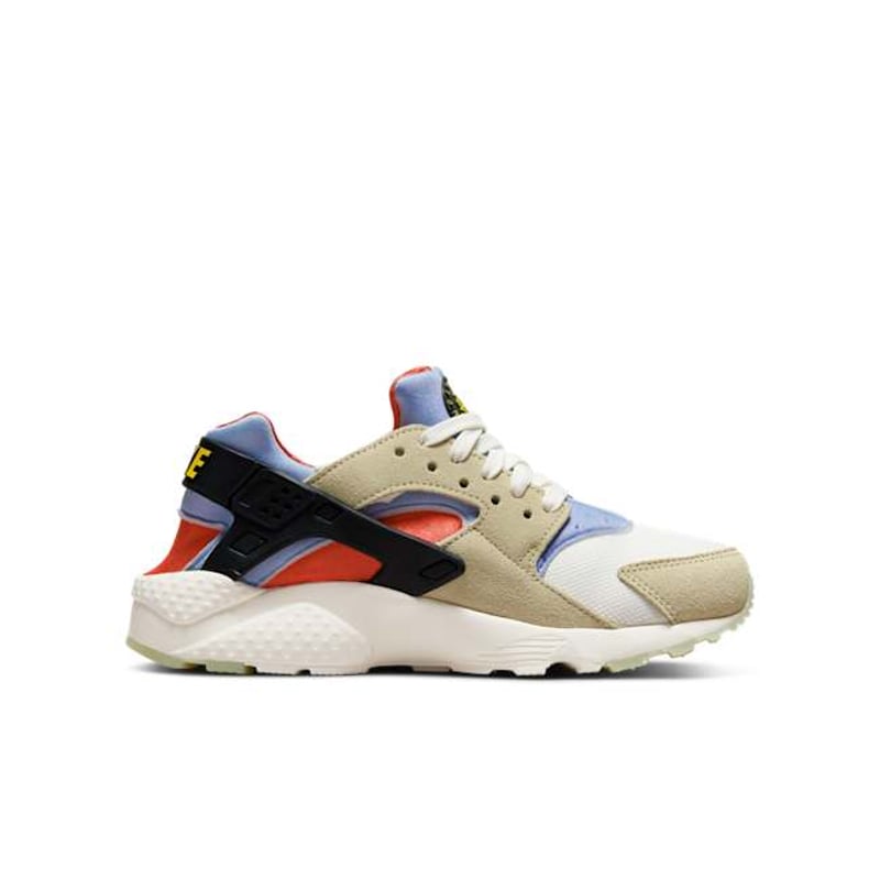 Nike Huarache Run DV2196-700 03