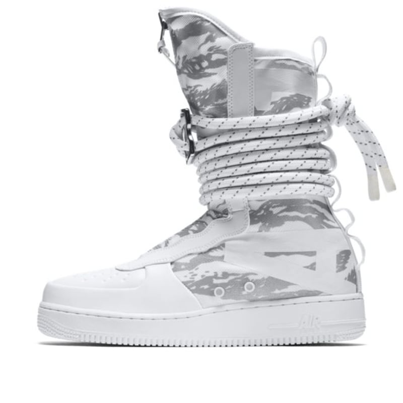 Nike SF Air Force 1 High ‘Winter Camo’ AA1130-100