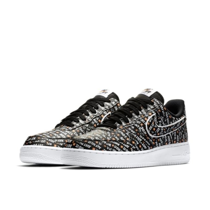 Nike Air Force 1 Low '07 LV8 AO6296-001 04