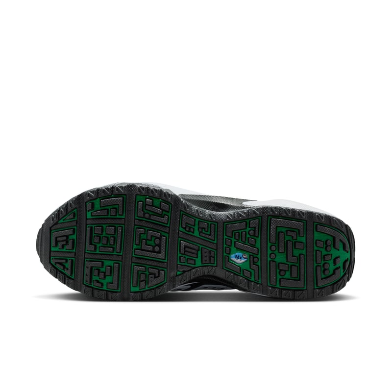 Nike Air Max SNDR HJ8080-300 02