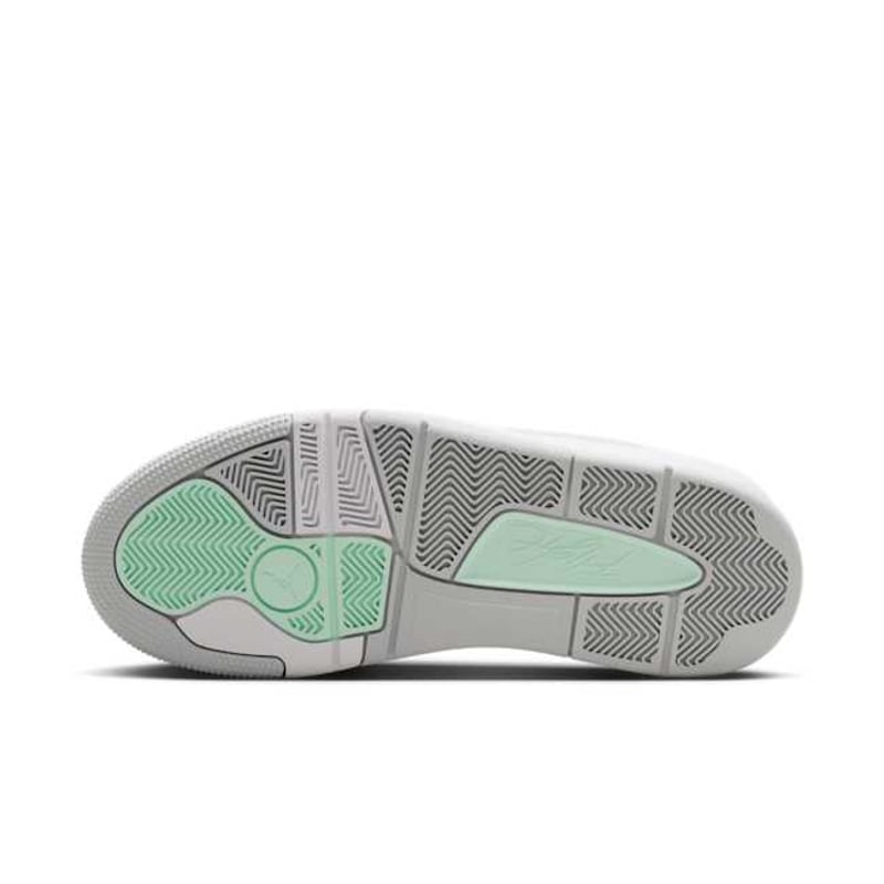 Jordan Flight Court FZ9854-105 02