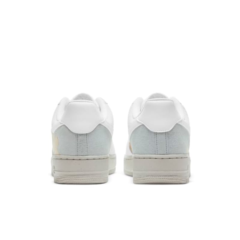 Nike Air Force 1 '07 LX DD1175-001 06