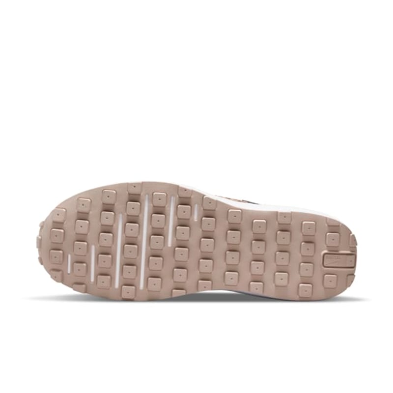 Nike Waffle One SE DJ9776-200 02