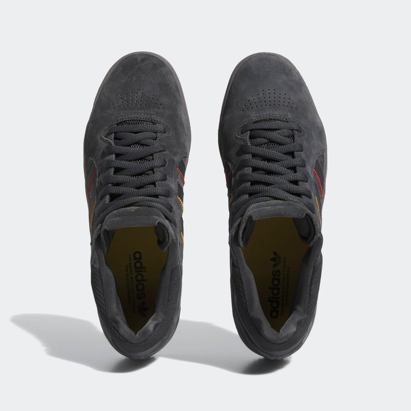 adidas Tyshawn Remastered IG5271 02