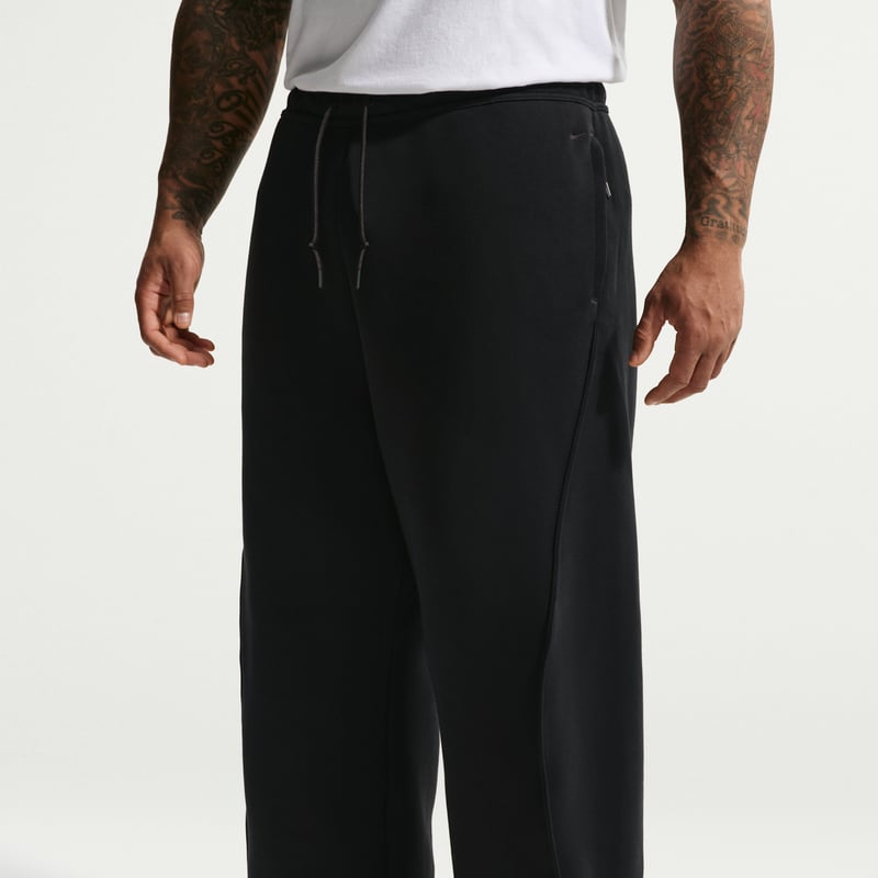 Nike Tech Fleece Loose-Fit HV6541-010 07