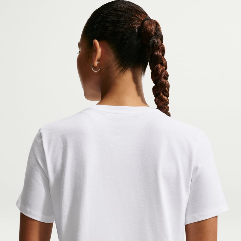 Nike Club Essentials DX7902-100 02