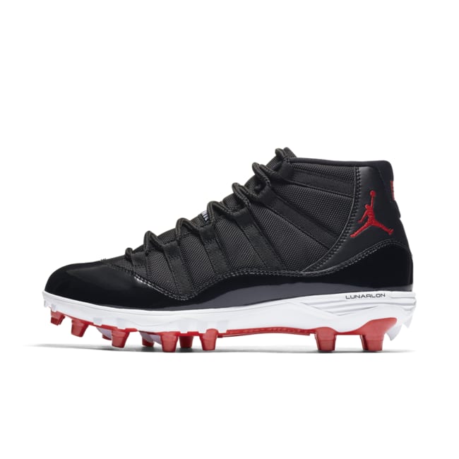 Jordan 11 cleats black online