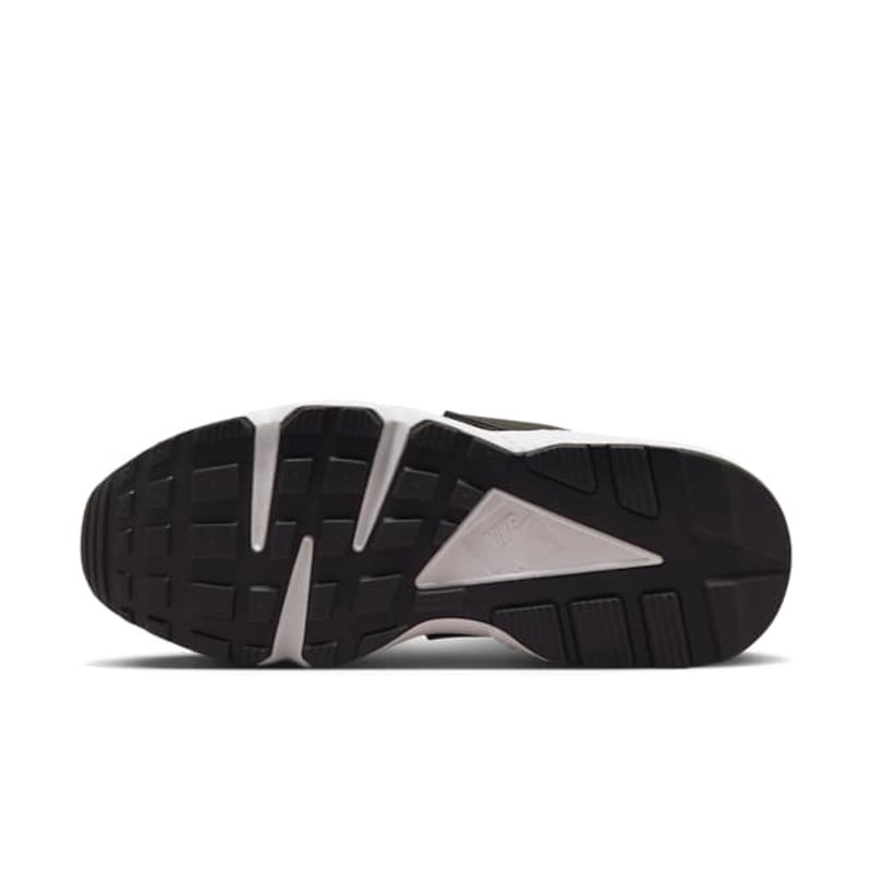 Nike Air Huarache DH4439-114 02