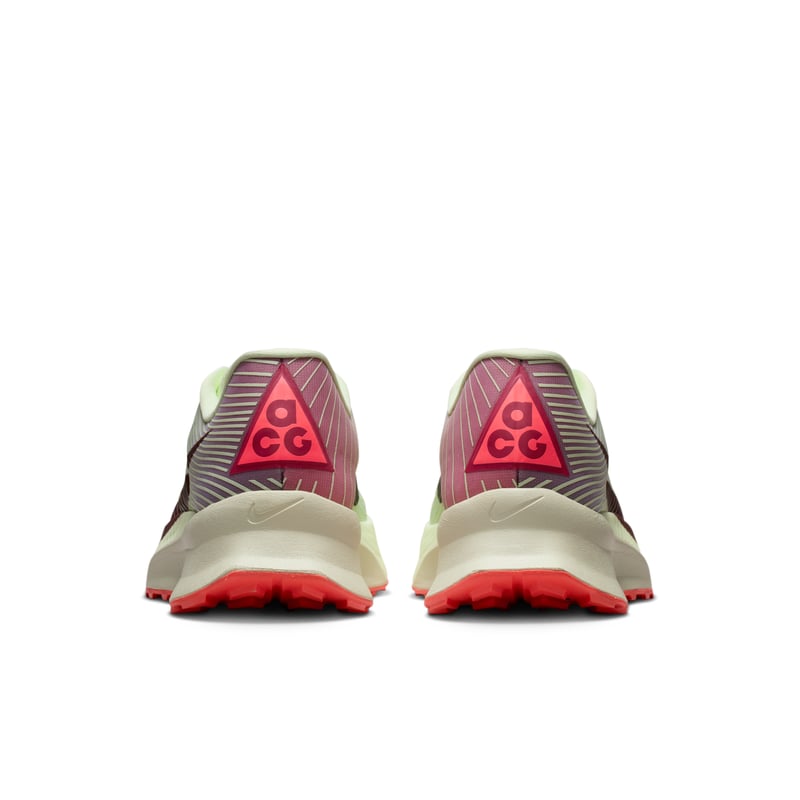 Nike ACG Ultrafly HF5668-700 06