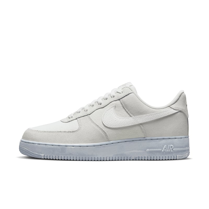 Nike Air Force 1 '07 LV8 EMB DV0787-100