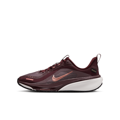 Nike Pegasus 42 GORE-TEX runners "Mystic Dates & Tattoo" | Men & Women | Running | 01 | SPORTSHOWROOM