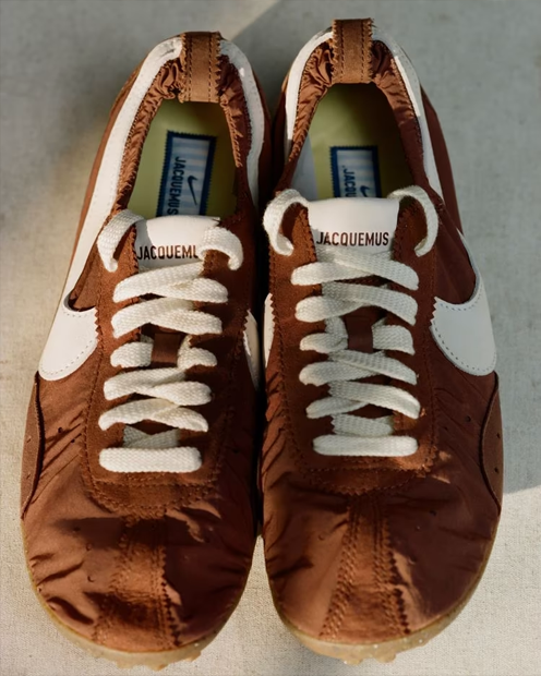 Sneakersy Nike Moon Shoe x Jacquemus "Fauna Brown & Cashmere" | Kobiety | Sportstyle | 08 | SPORTSHOWROOM