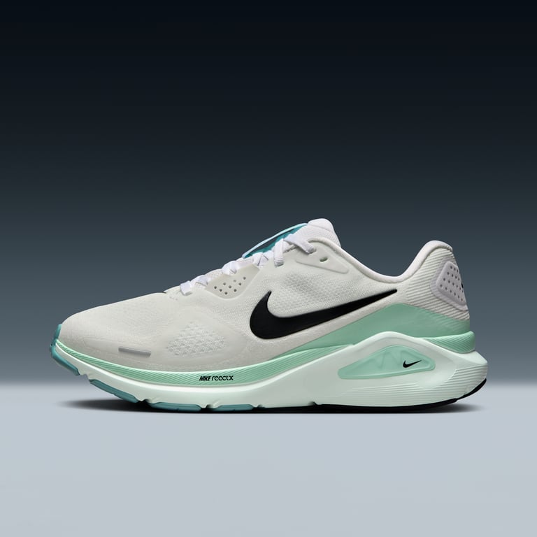Nike Structure 26 (Extra Wide)