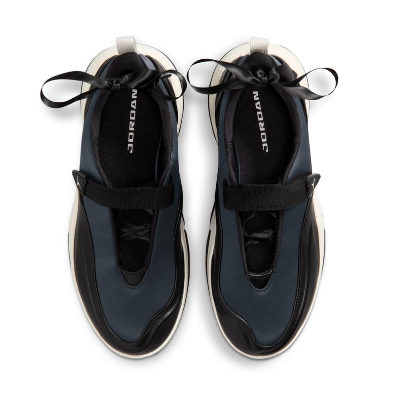 Jordan Pointe IB8597-001 04