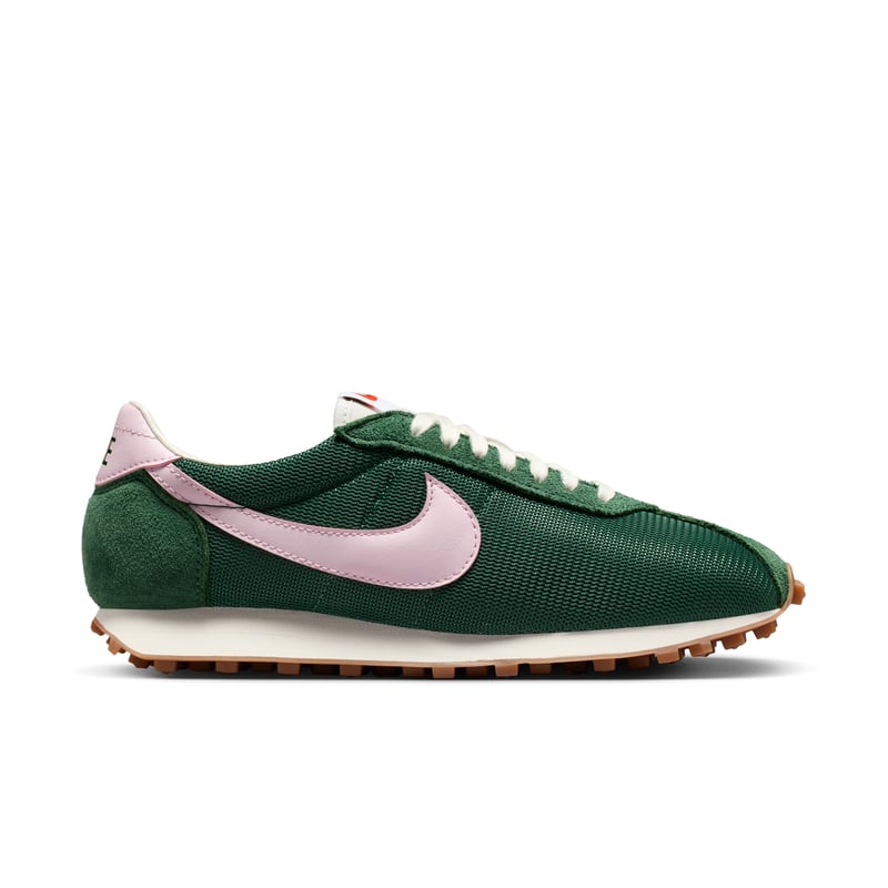Nike LD-1000 runners "Fir & Bleached Lilac" | Women | Sportstyle | 03 | SPORTSHOWROOM