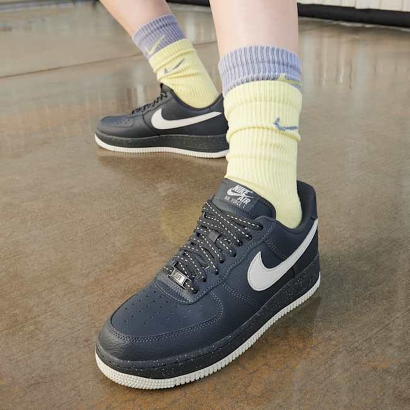 Nike Air Force 1 '07 FZ4350-001 02