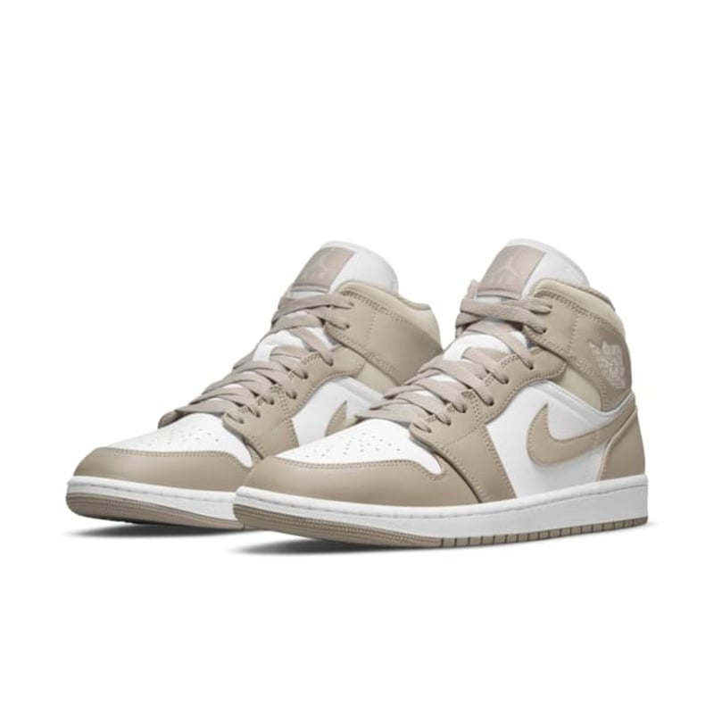 Jordan 1 Mid 554724-082 04