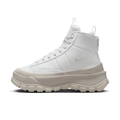 Nike Blazer Roam Mid FQ9065-100 01