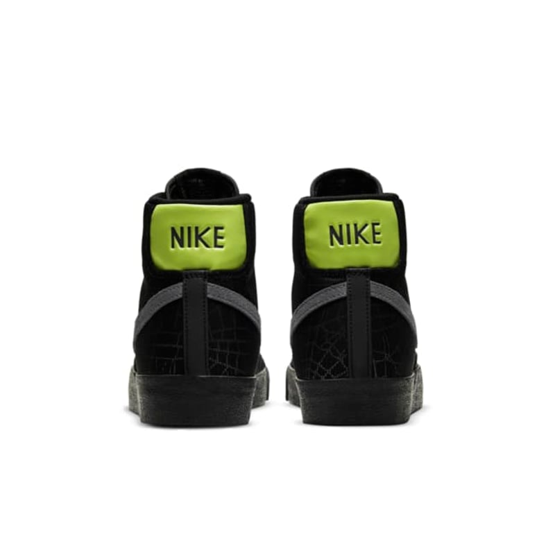 Nike Blazer Mid '77 DC1929-001 06