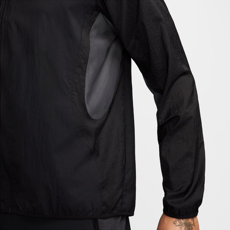 Nike ACG Trail Aireez Jacke "Black" | Herren | Laufen | 06 | SPORTSHOWROOM