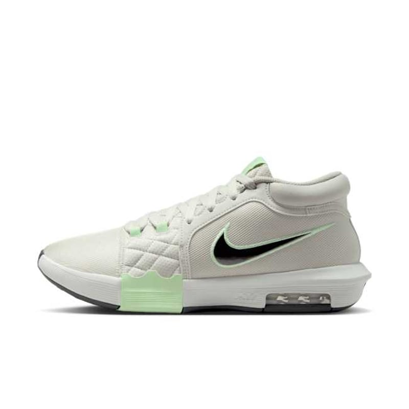Nike LeBron Witness VIII HQ2139-002 01