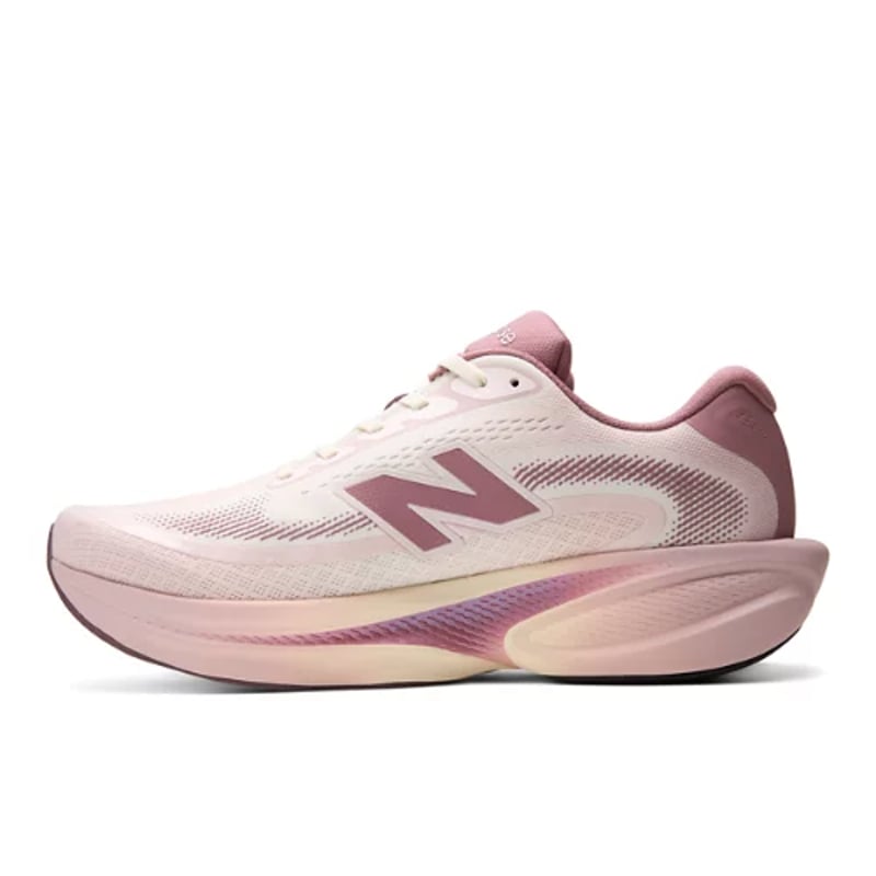New Balance Ellipse x Gabby Thomas MELPS2EM 02
