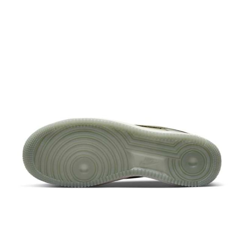 Nike Air Force 1 '07 LV8 FJ4170-002 02