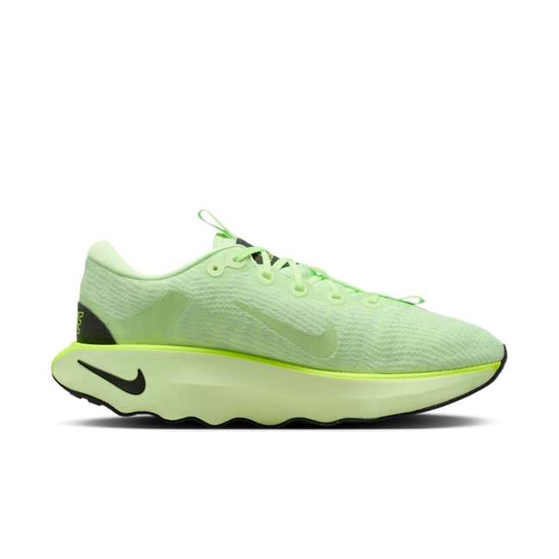Nike Motiva DV1237-700 03