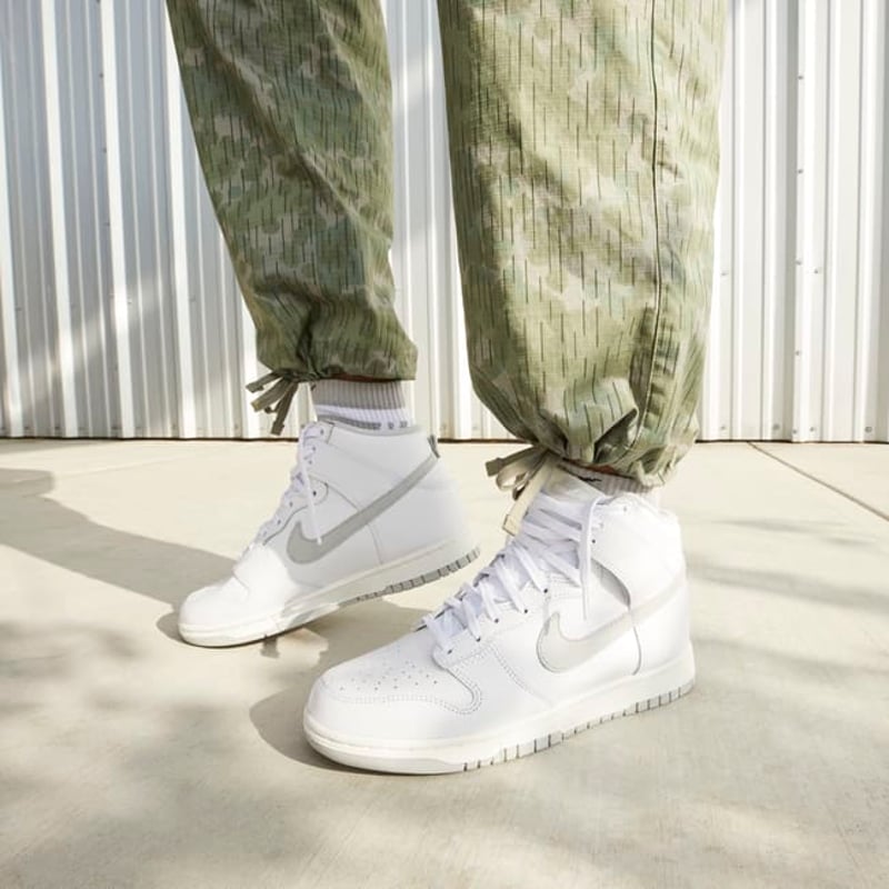 Nike Dunk High DD1869-111 02