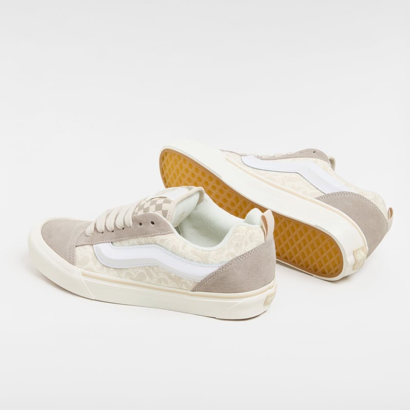 Vans Knu Skool VN000CS0BO5 03