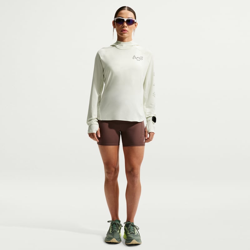 Top Nike ACG "Solar Chase" Dri-FIT UV Protection Hooded "Sea Glass & Black Spruce" | Mulher | Exterior | 04 | SPORTSHOWROOM