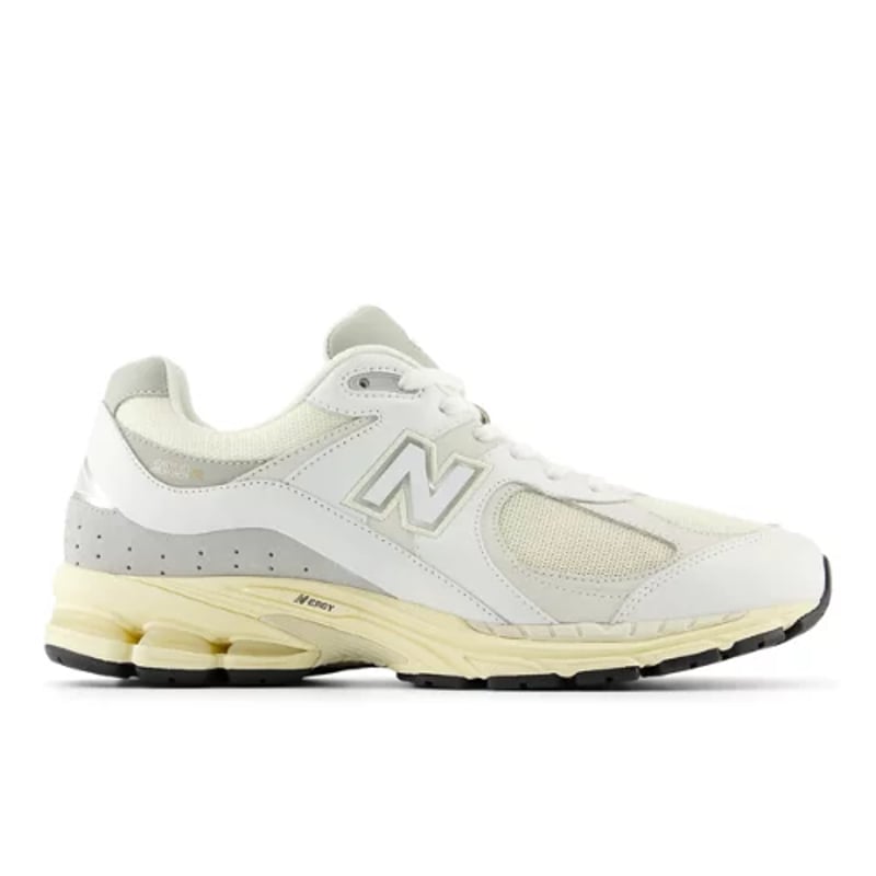 New Balance 2002R M2002RIA 01