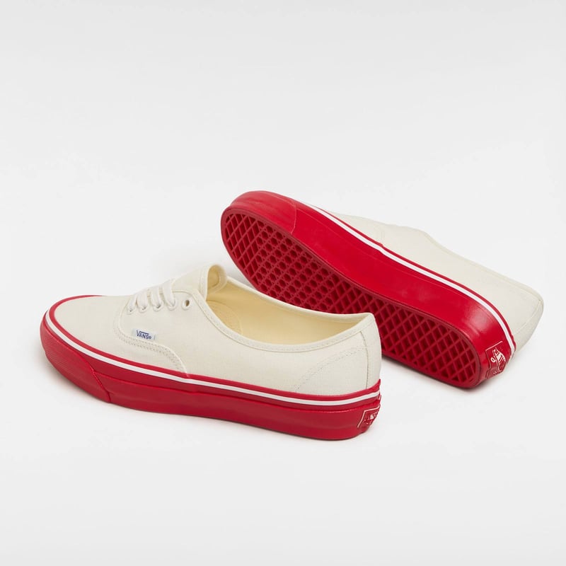 Vans Premium Authentic VN000EBNYF9 03