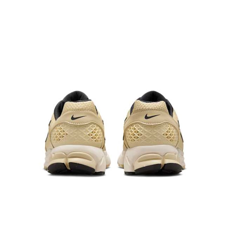 Nike Zoom Vomero 5 FJ2028-700 06