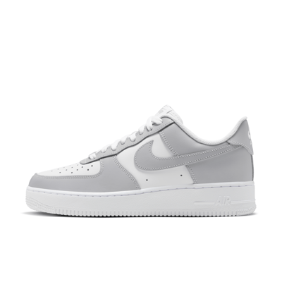 Tenisky Nike Air Force 1 '07 "Light Smoke Grey & White" | Muži | Sportstyle | 00 | SPORTSHOWROOM