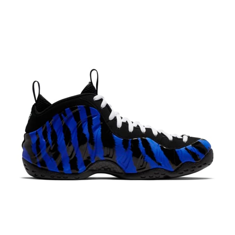 Nike Air Foamposite One BV8161-400 03