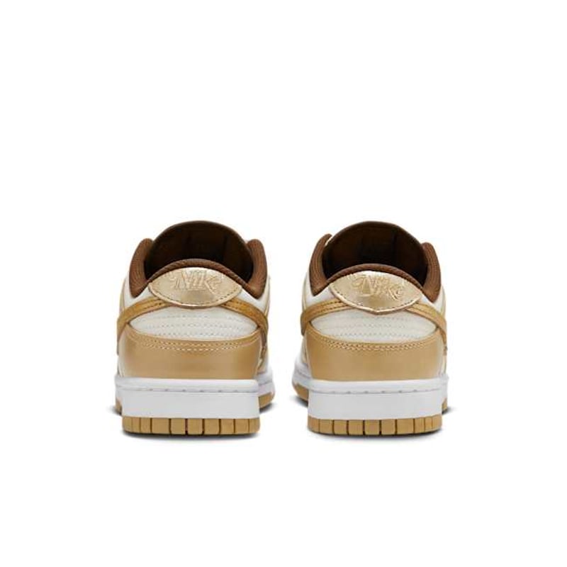 Nike Dunk Low LX HM3695-071 06