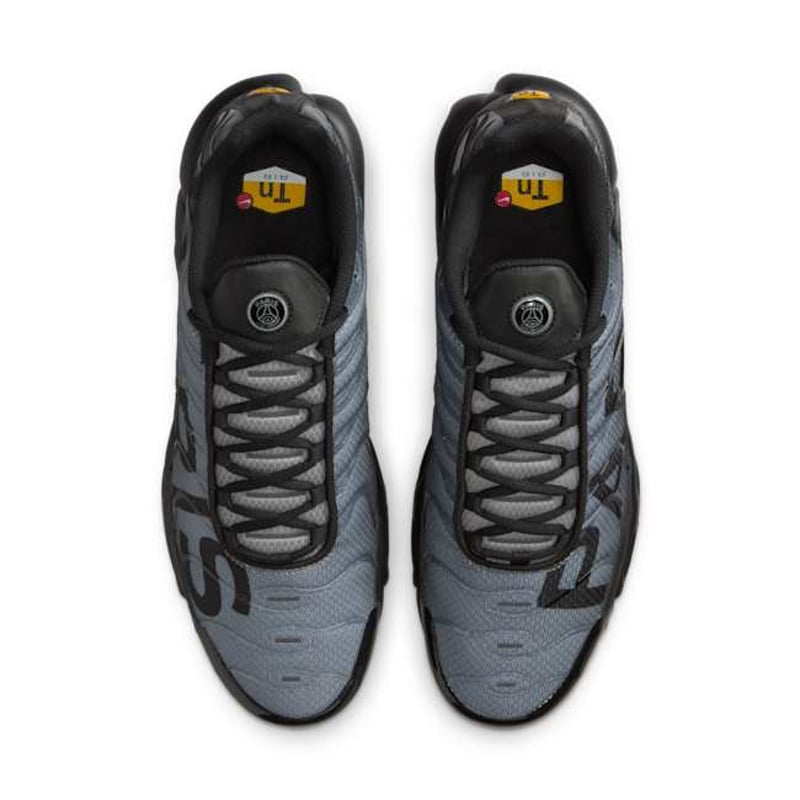 Nike Air Max Plus x Paris Saint-Germain IB2253-001 04