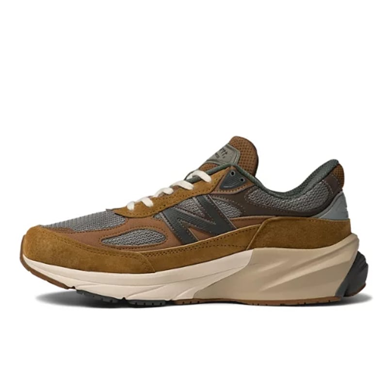 New Balance 990v6 x Carhartt WIP M990CH6 02