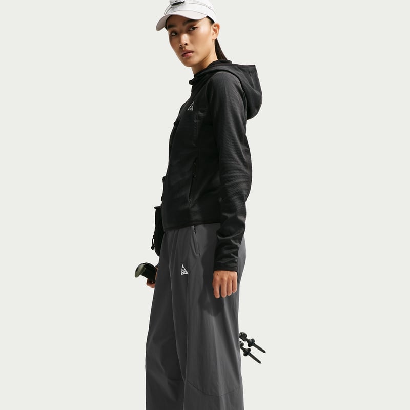 Nike ACG "High Stakes" Loose Fit Pants "Anthracite" | Women | Hiking | 04 | SPORTSHOWROOM