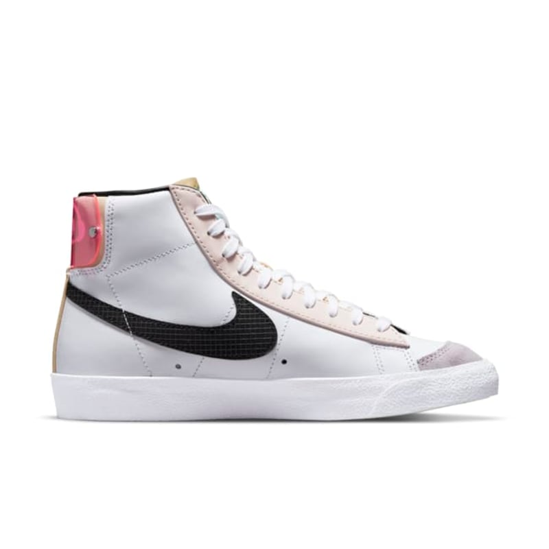 Nike Blazer Mid '77 DO2331-101 03