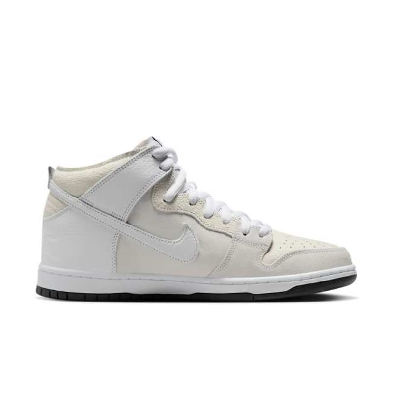 Nike SB Dunk High x Antihero HM5837-100 03
