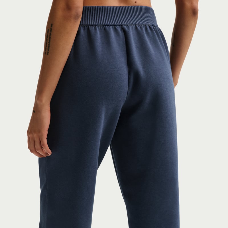Nike 24.7 ImpossiblySoft Women's Dri-FIT Mid-Rise HQ8184-410 03
