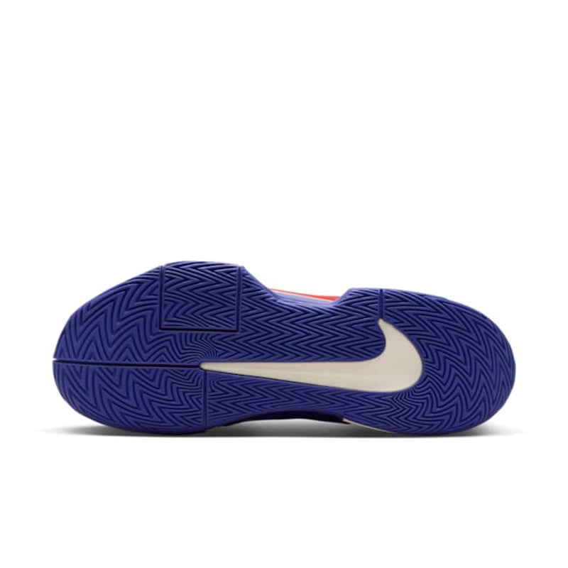 Nike GP Challenge Pro Premium HJ6767-500 02