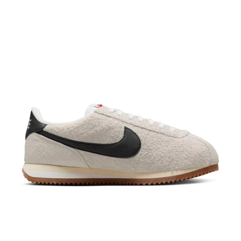 Nike Cortez Vintage Suede FJ2530-102 03